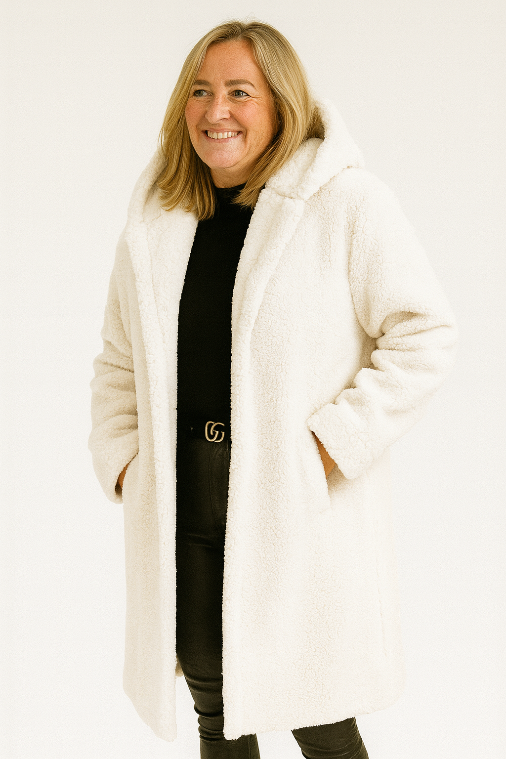 DAKOTÁ™ | ABRIGO DE LANA ELEGANTE