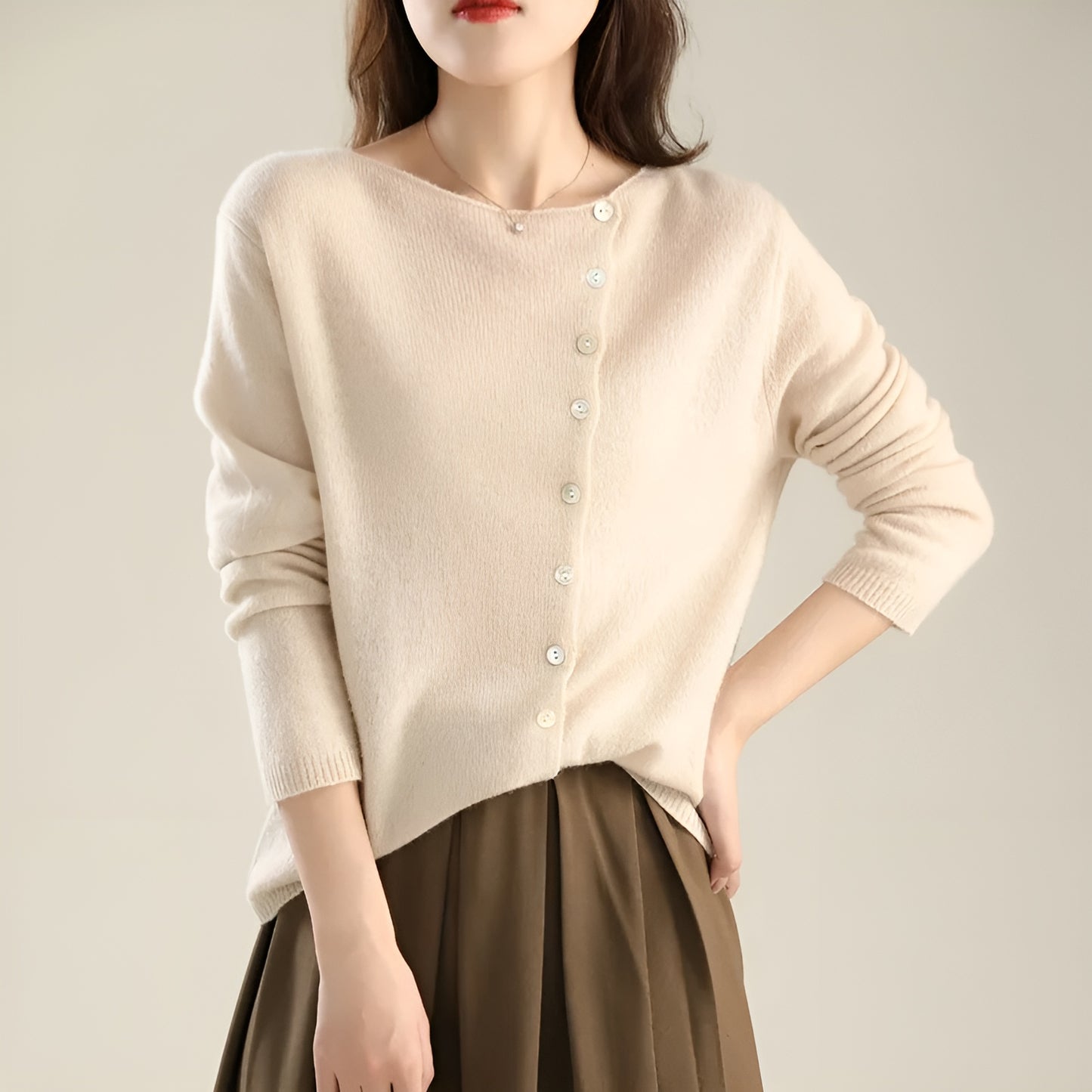 Lucía™ | Cárdigan chic con botones