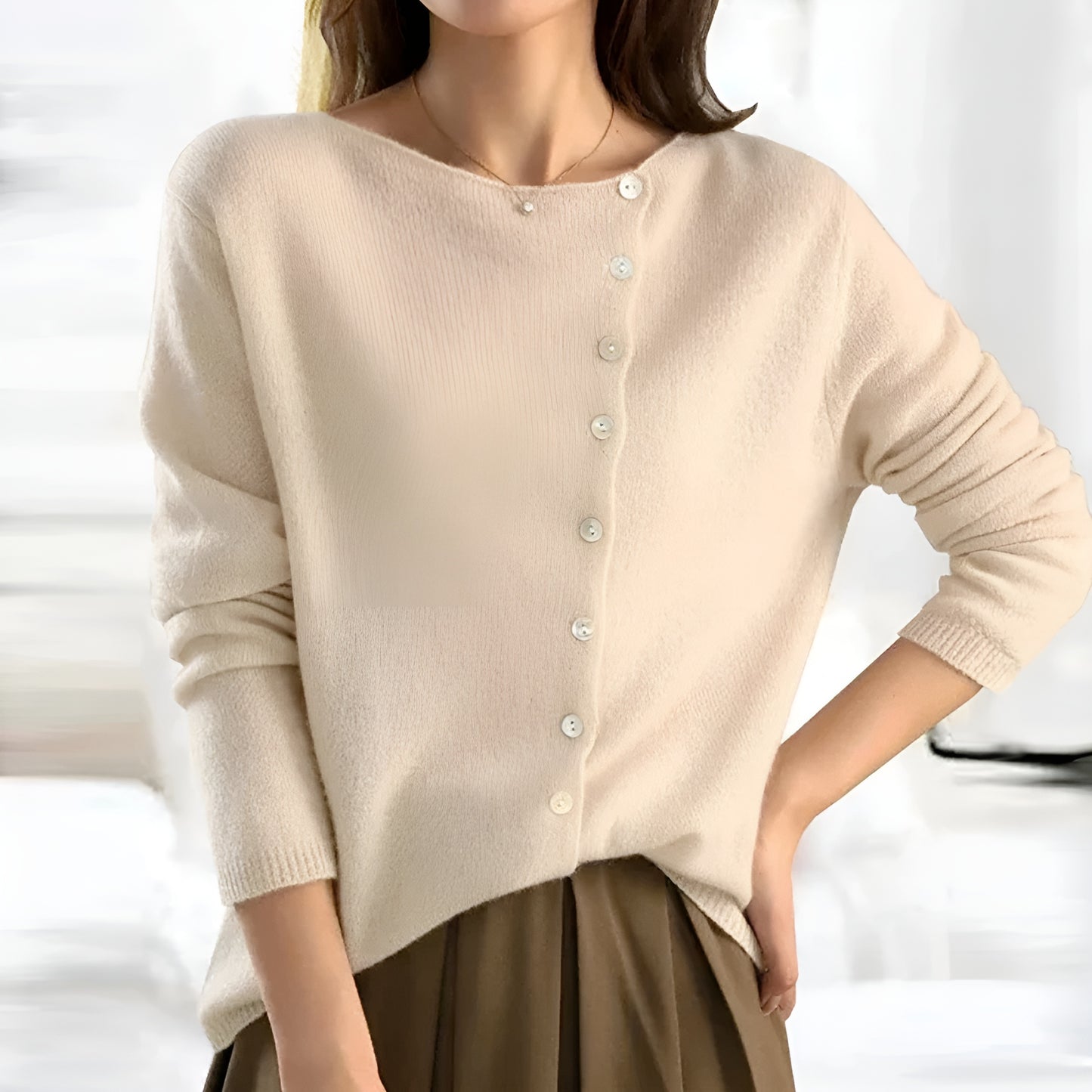 Lucía™ | Cárdigan chic con botones